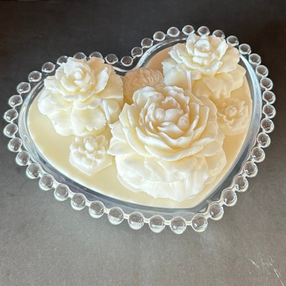 Bowl de Coração com vela Aromática de flores